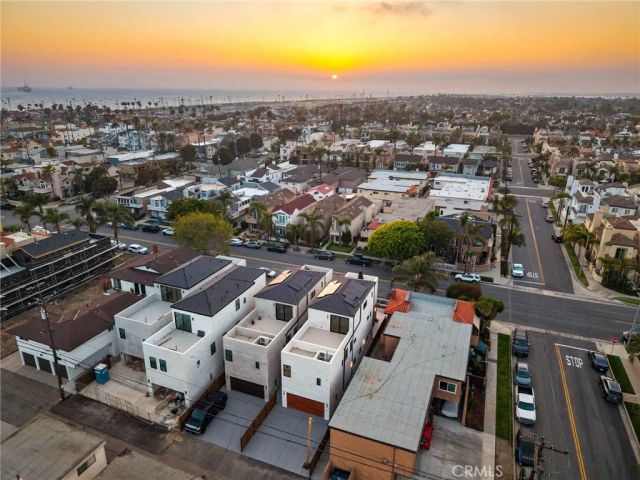 424 20th, Huntington Beach, CA 92648
