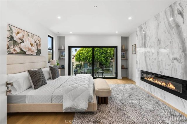 424 20th, Huntington Beach, CA 92648