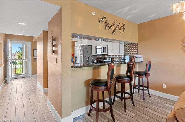 20121 Ian CT # 209, Estero, FL 33928