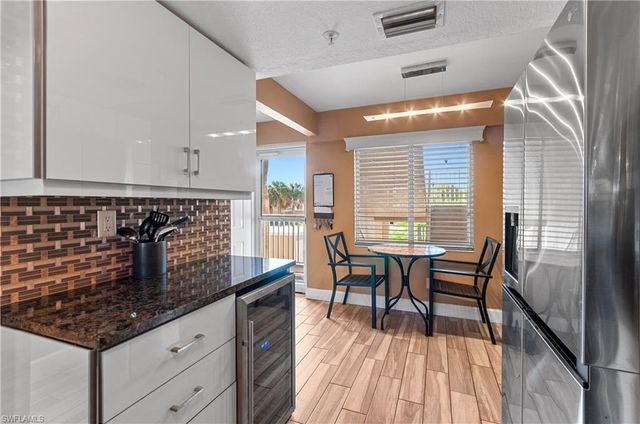 20121 Ian CT # 209, Estero, FL 33928