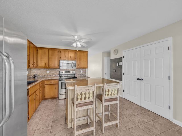 3223 Tabby Dr, Clarksville, TN 37042