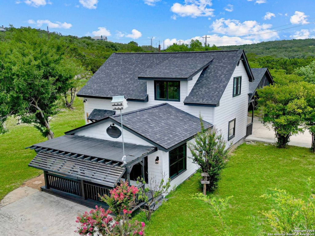 130 Rocky Ranch, Canyon Lake, TX 78133