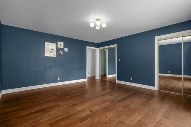 2424 Beverly Place, Columbus, OH 43209