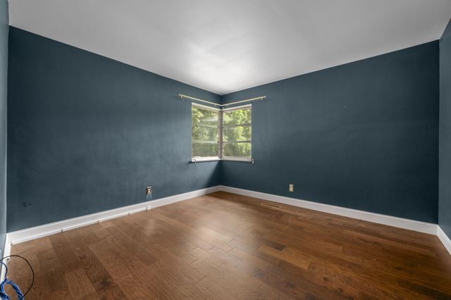 2424 Beverly Place, Columbus, OH 43209