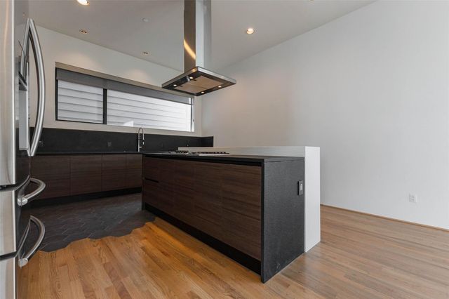 1605 Welch Street B, Houston, TX 77006