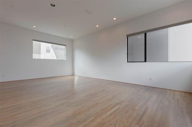 1605 Welch Street B, Houston, TX 77006
