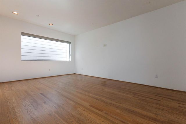 1605 Welch Street B, Houston, TX 77006