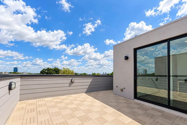 1605 Welch Street B, Houston, TX 77006