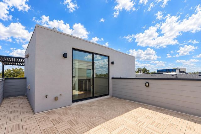 1605 Welch Street B, Houston, TX 77006