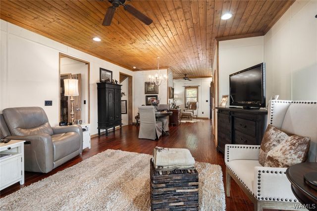 17138 Wesley Chapel, Ralph, AL 35480