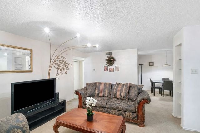 8109 Skillman Street 3010, Dallas, TX 75231