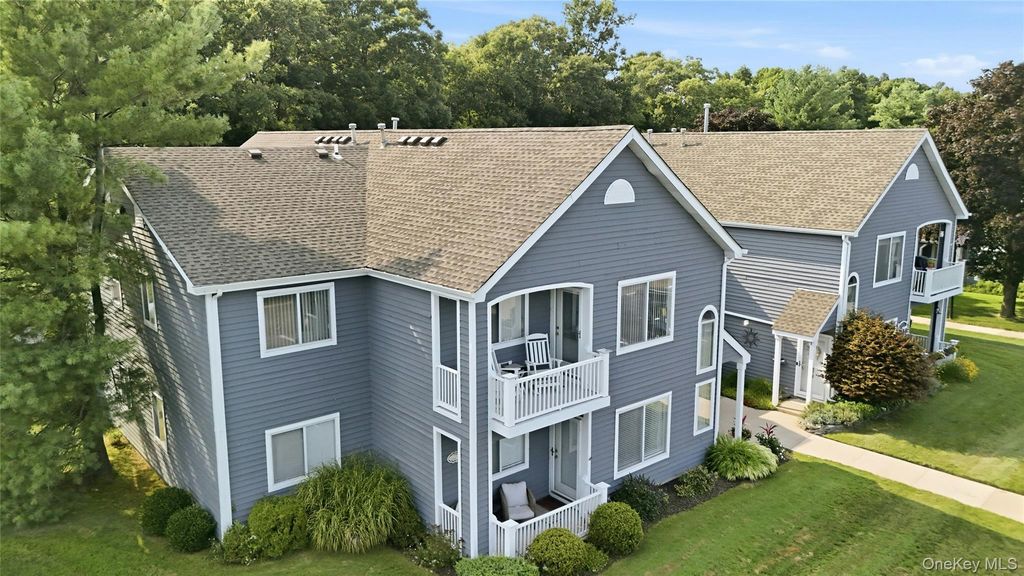 874 Birchwood Park Drive, Middle Island, NY 11953 — exterior
