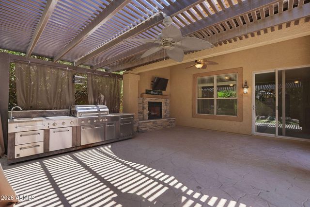 2698 E TEAKWOOD Place, Chandler, AZ 85249