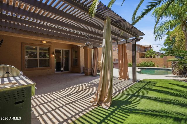 2698 E TEAKWOOD Place, Chandler, AZ 85249