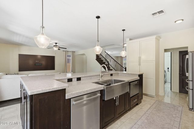2698 E TEAKWOOD Place, Chandler, AZ 85249