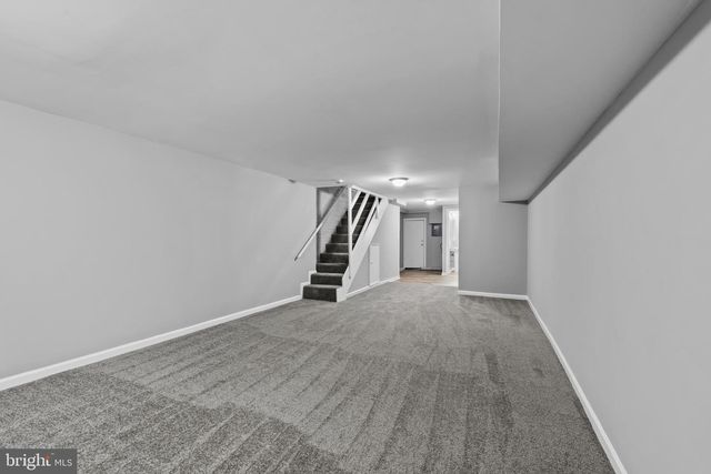 425 ILCHESTER AVE, Baltimore, MD 21218