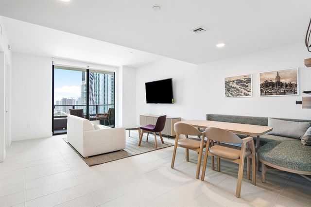 601 NE 1st Avenue 2809, Miami, FL 33132