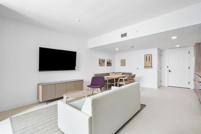 601 NE 1st Avenue 2809, Miami, FL 33132