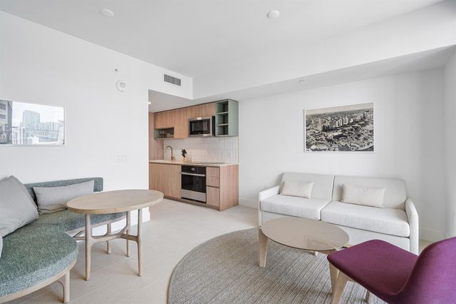 601 NE 1st Avenue 2809, Miami, FL 33132