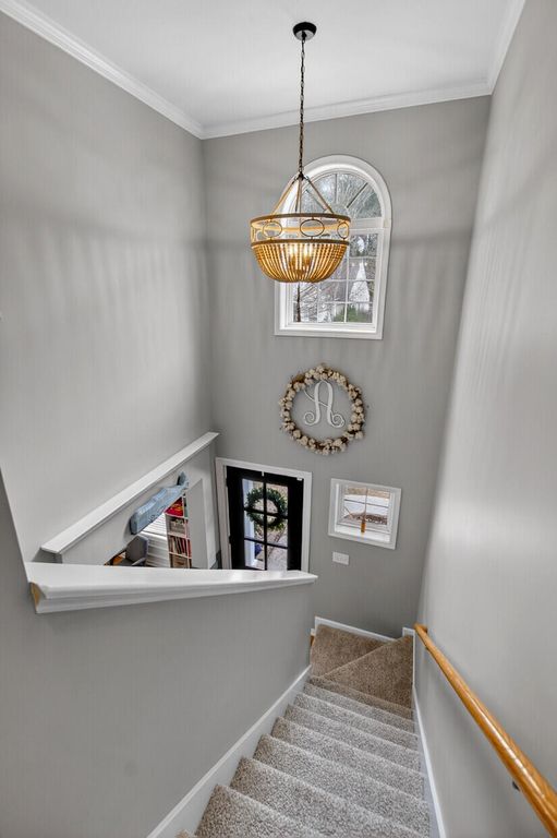 Image 17 of property listing at 1425 Water Edge Drive, Charleston, SC 29492