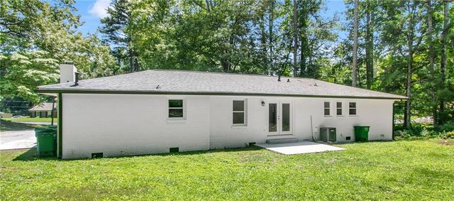 1348 Ridgewood Drive SW, Lilburn, GA 30047