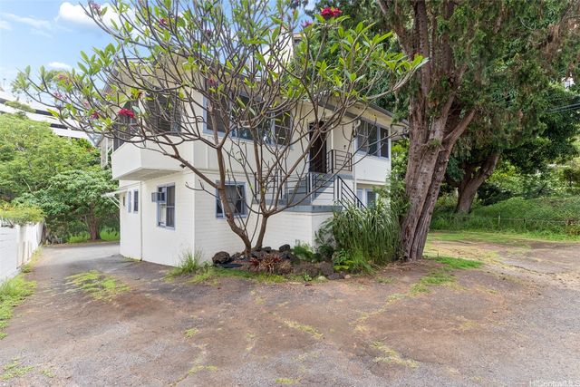 3110 Waialae Avenue, Honolulu, HI 96816