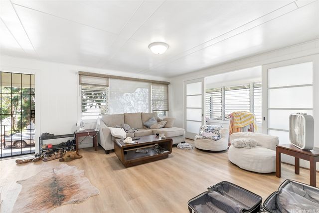 3110 Waialae Avenue, Honolulu, HI 96816