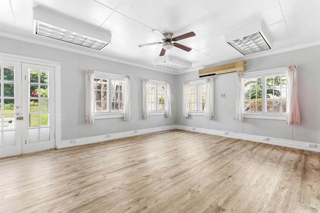 3110 Waialae Avenue, Honolulu, HI 96816