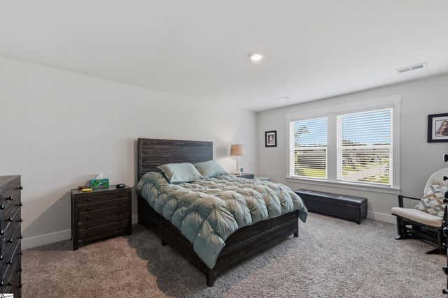 988 Burghley Circle, Greer, SC 29651