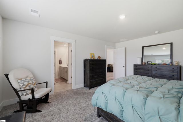 988 Burghley Circle, Greer, SC 29651