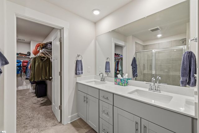 988 Burghley Circle, Greer, SC 29651
