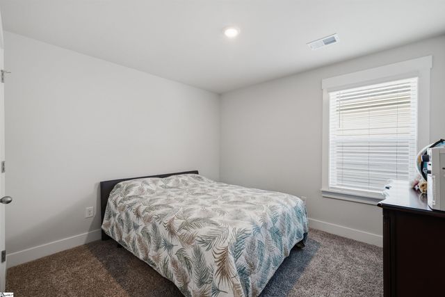 988 Burghley Circle, Greer, SC 29651