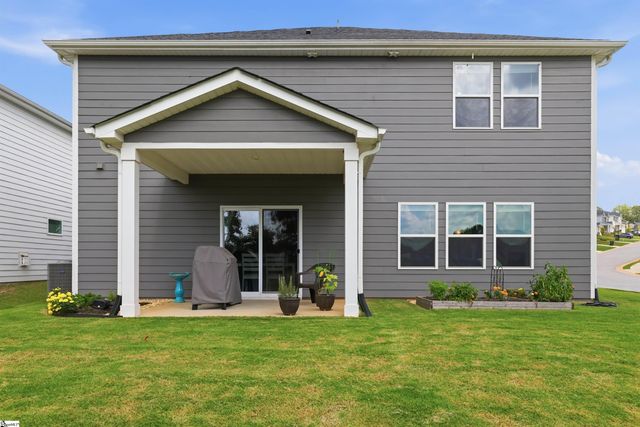 988 Burghley Circle, Greer, SC 29651