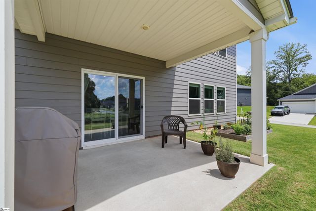 988 Burghley Circle, Greer, SC 29651