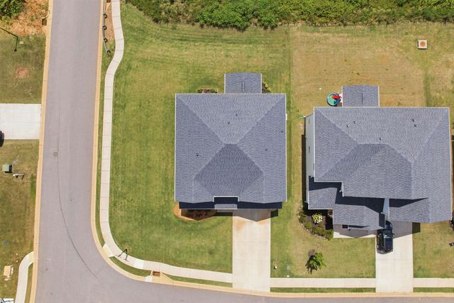 988 Burghley Circle, Greer, SC 29651