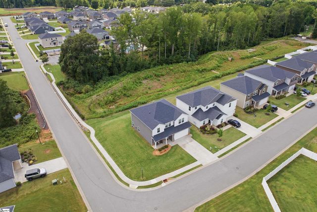 988 Burghley Circle, Greer, SC 29651