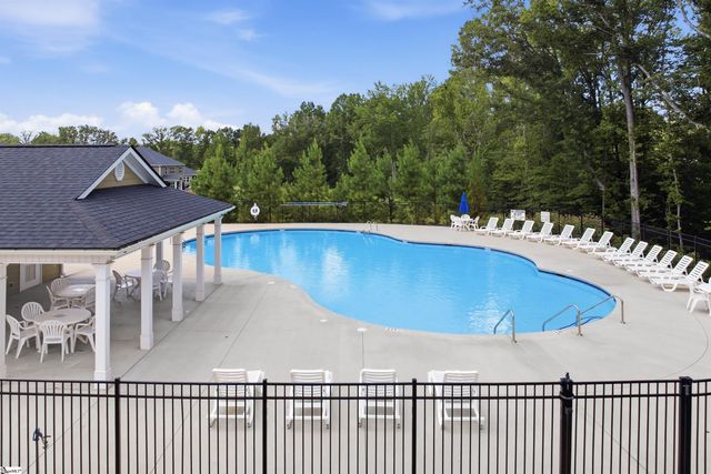 988 Burghley Circle, Greer, SC 29651
