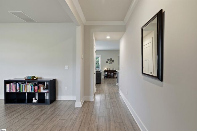 988 Burghley Circle, Greer, SC 29651