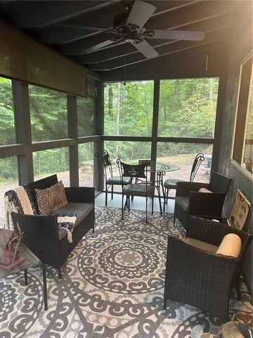 47 CRIPPLE CREEK Lane, Tiger, GA 30576