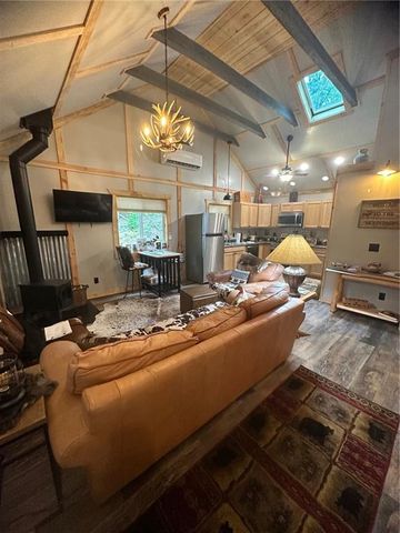 47 CRIPPLE CREEK Lane, Tiger, GA 30576