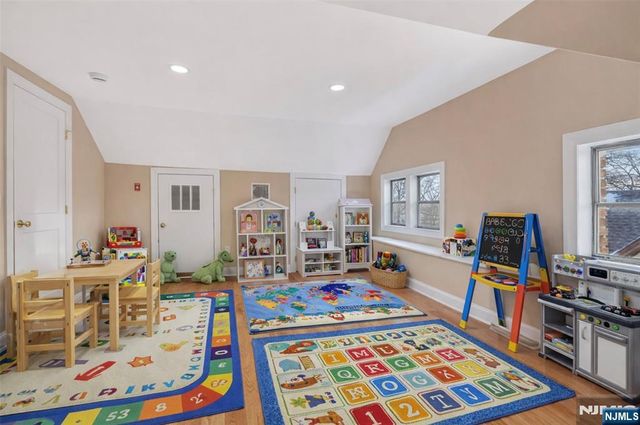 44 Madison Avenue, Montclair, NJ 07042