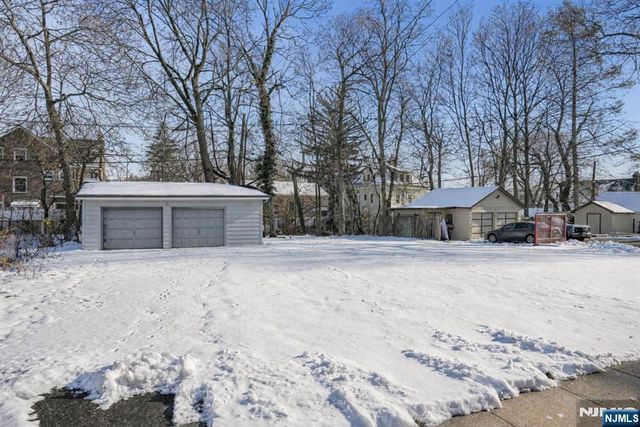 44 Madison Avenue, Montclair, NJ 07042