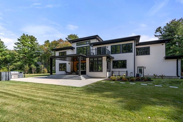 68 Locust Lane, Needham, MA 02492