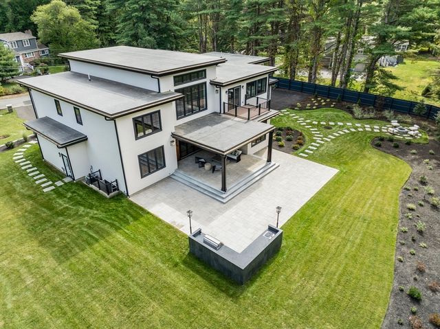 68 Locust Lane, Needham, MA 02492
