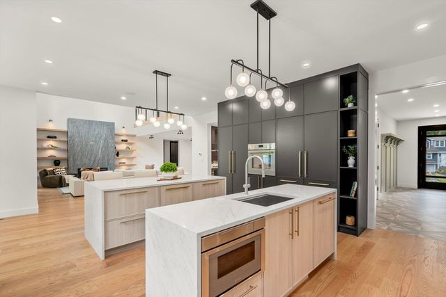 68 Locust Lane, Needham, MA 02492