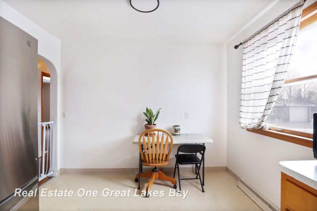 275 W Lynn Street, Saginaw, MI 48604