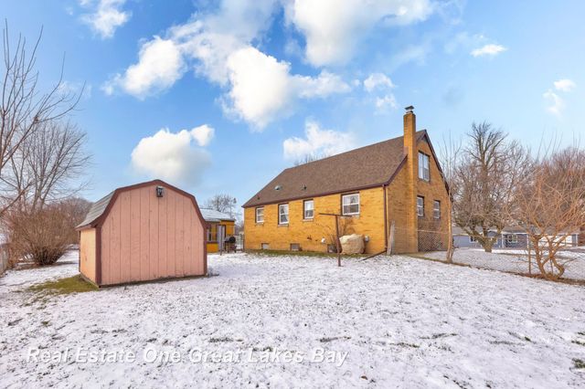 275 W Lynn Street, Saginaw, MI 48604