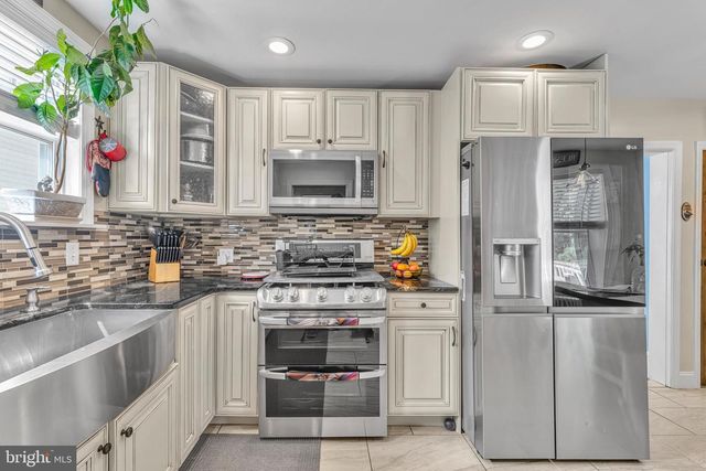 128 CINNAMINSON AVE, Palmyra, NJ 08065