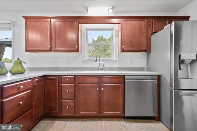 2947 HAZLETTVILLE RD, Dover, DE 19904