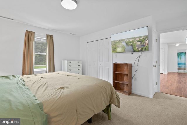 2947 HAZLETTVILLE RD, Dover, DE 19904